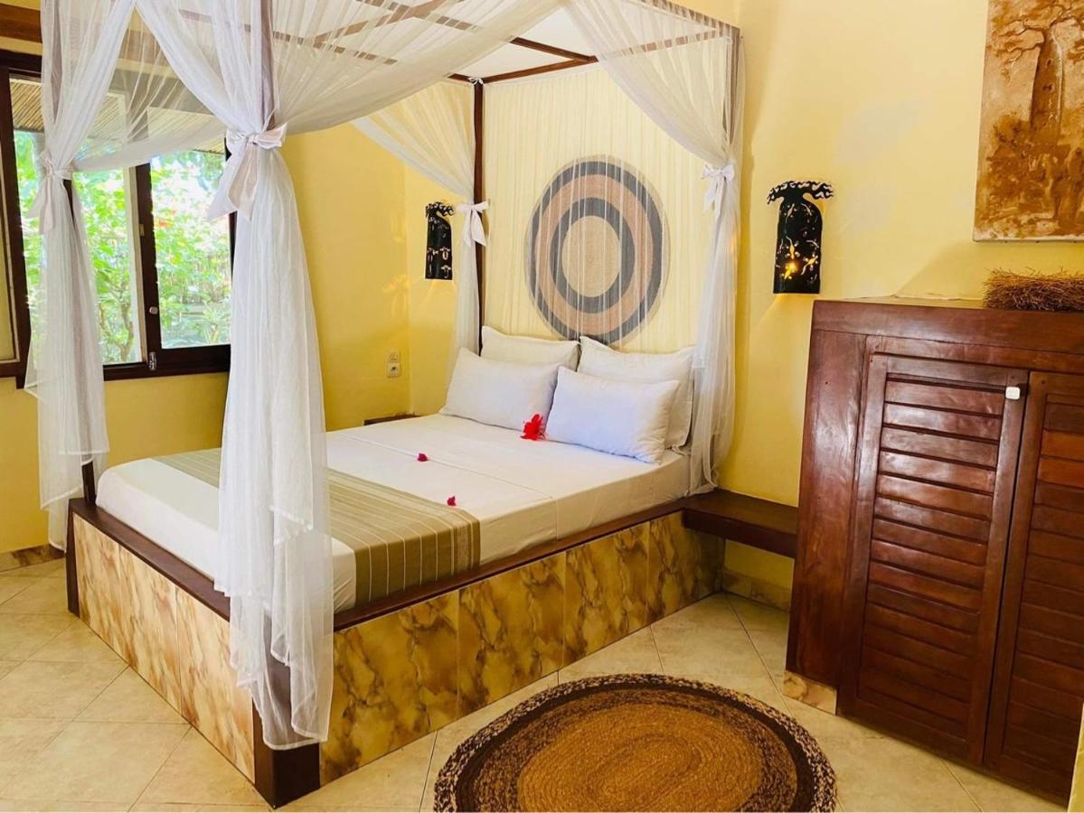 Le Jardin Exotique Hotel Antsiranana ภายนอก รูปภาพ